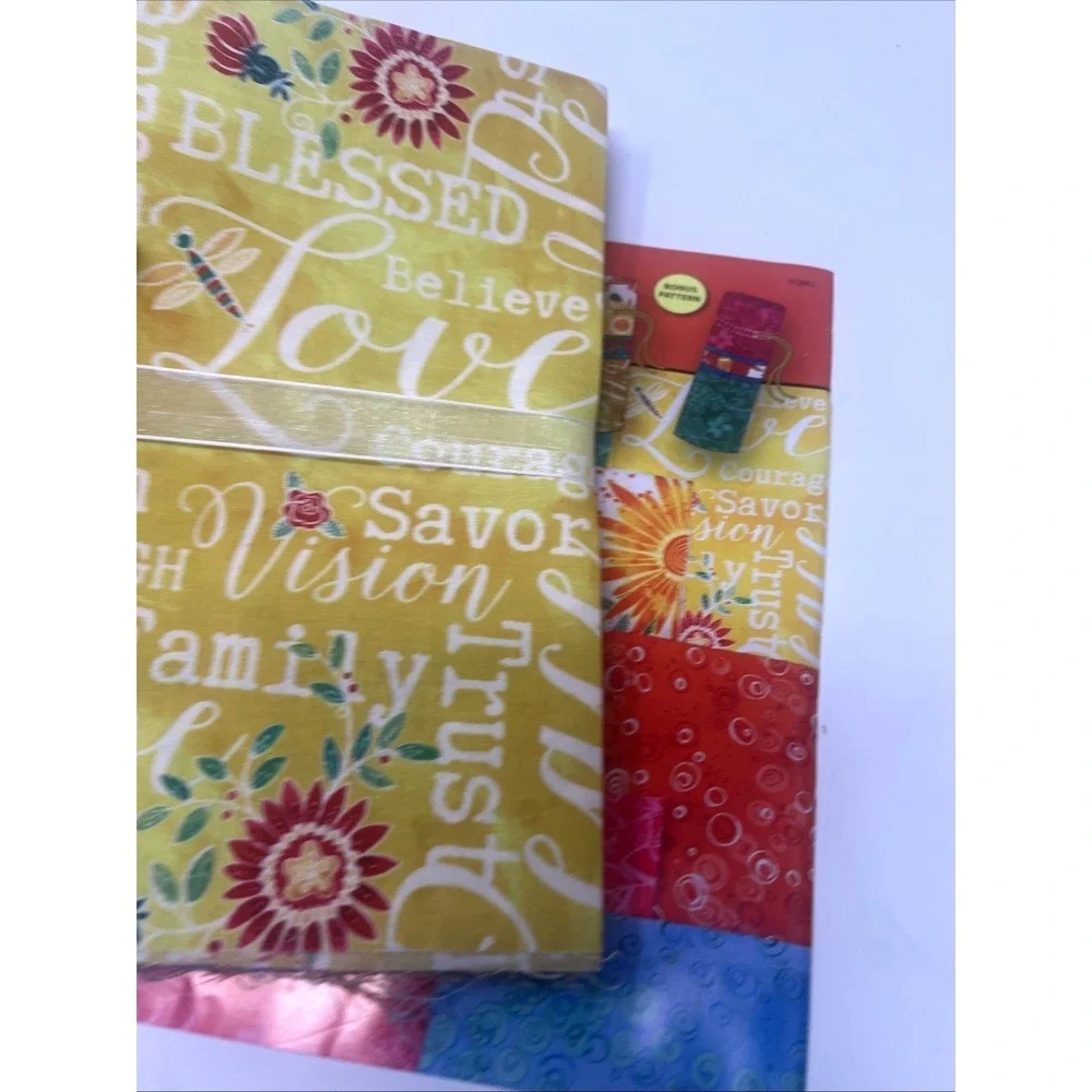 Annie's Creative Quilters Fabric Club Faithfully Yours Collection - Gift Bags